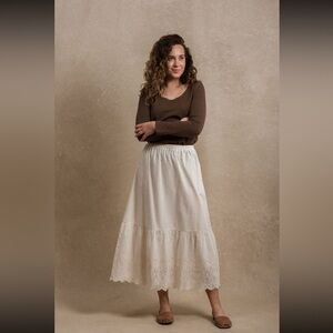 ISO Neuflora Delphi Skirt
